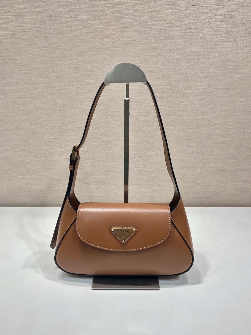 Pra*a hobo bags